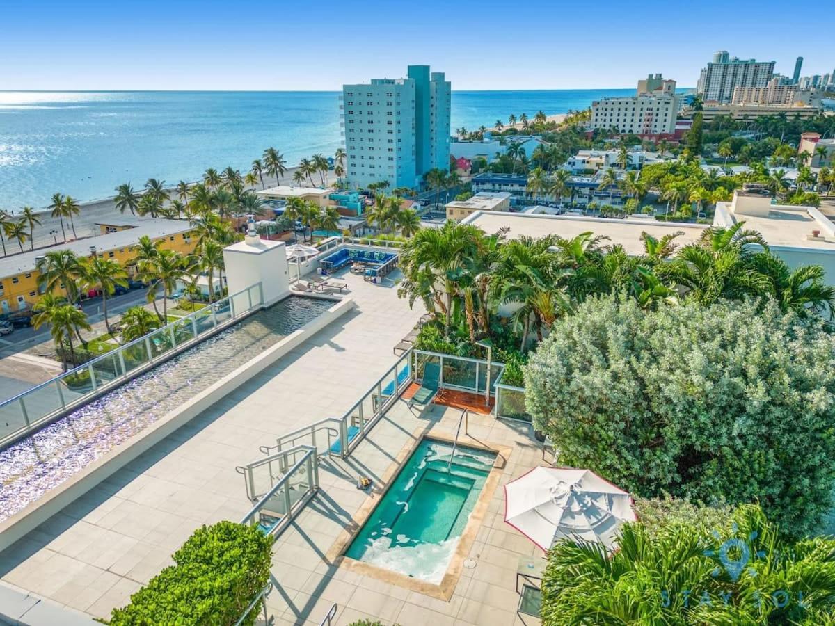 הוליווד Beachfront Resort - Hot Tub & Pool- Near Beach מראה חיצוני תמונה